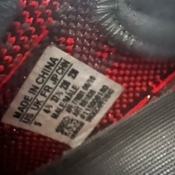 Yeezy beluga 2016 - Picture 2 of 10